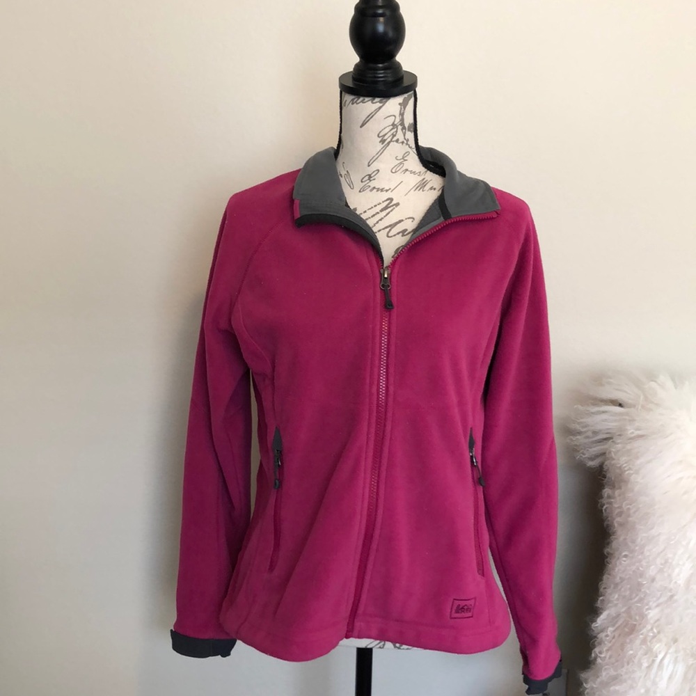 REI pink fleece jacket size Medium